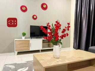 King bed Kuching Stutong Heights Apartment Nearby Airport - Kuching - 0