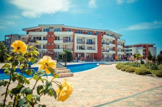Privillege Fort Noks Beach Apartments - Elenite - 9
