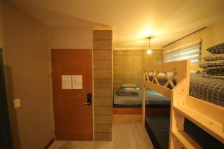 Stitches House - Seul - 8