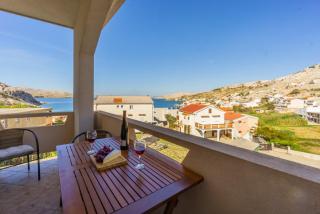 Apartment and Room Bacic - Metajna - 0