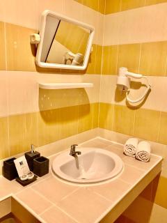 The Luka Guesthouse - 2