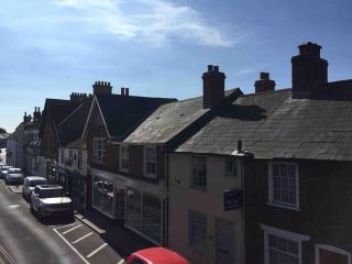 Crow’s Nest, Central New Forest coastal village beach apartment - Milford on Sea - 8