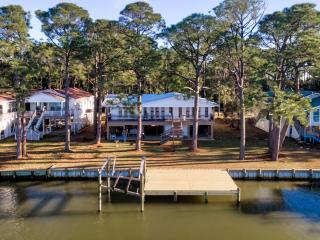 Bayfront Bungalow - 1426 Cadillac home - Dauphin Island - 9