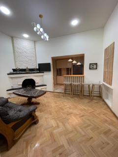 Nick’s Appartment - 6