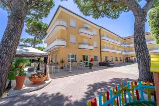Hotel Romagna - 0