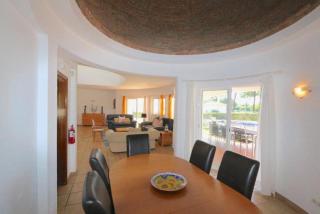 Traditional Portuguese Villa 5 Bedrooms Villa Girassol Prime Location Close To Restaurants Bars Vilamoura - Quarteira - 1