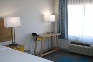Days Inn by Wyndham Waco University Area - Waco - 3