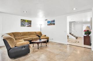 Large Family Home - Only 20 mins from Disneyland - Fullerton - 2