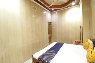 Hotel Classic - Lucknow - 2