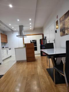 AMBER APARTAMENt 127 - 0