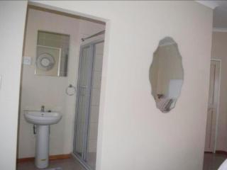 Gaediwe Guesthouse - Pudumong - 5