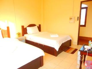 Vang Vieng Camellia Hotel - Vang Vieng - 8