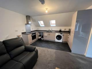 Stunning Two-Bedroom Apartment at A3REE, Free Parking, near Cribbs Causeway Mall - Bristol - 3