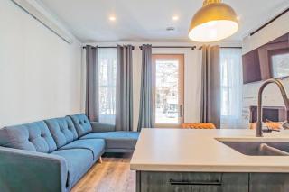 201 Condo au rez de chaussée , au coeur de Bromont - 3