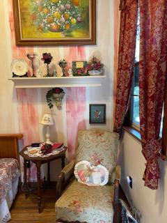 The Victorian Cottage at Creekside Camp & Cabins - Marble Falls - 5