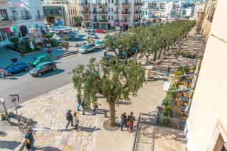 YOUR HOUSE ROOMs 2 - 3