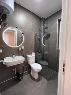 Grand Park & Bllok Area Rooms - 5