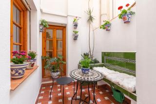 Bright apartment with patio and balconies in the center - Málaga - 9