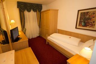 Hotel Goldenes Roessl-adults only - Bressanone - 8