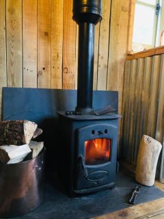 The Big Green Shepherds Hut - Charlwood - 7