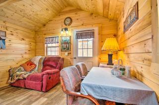 Creek Views and Grill Idyllic Florence Cabin - Florence - 9