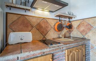 1 Bedroom Amazing Apartment In Periana - Periana - 6