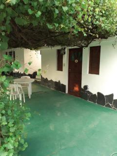 ENTRESIERRAS Y RIO - 1