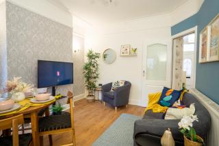 Stanley Park House - Air Host & Stay - Anfield - Liverpool - 9