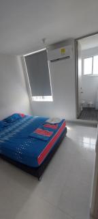 HERMOSO APARTAMENTO CON BALCON, 3 Alcobas, 2 baños - Cartagena - 4