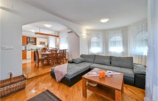 Stunning Home In Senkovec With Sauna - Slakovec - 8