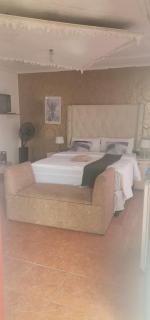 Drakensview guesthouse - Acornhoek - 8
