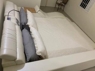 Sunshine Cove Luxury Villa 3 - Falmouth - 9