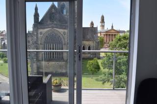 THE PAISLEY PENTHOUSE - ABBEY VIEW - Paisley - 6