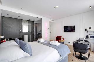 Charming private room - 2P - Les halles - 6