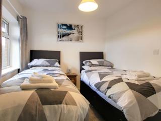 Irenic Lodge 2 - Netley - 3