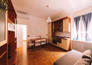 San Siro-duomo WI-FI & Netflix - 2