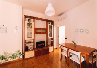 San Siro-duomo WI-FI & Netflix - 3