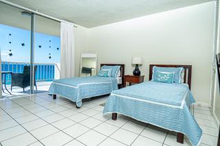 Welcome to stunning Ocean Views at Studio 503 - 0