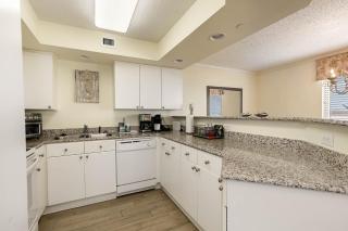 Ocean front 2 bedroom, 2 bath condo - 301 Brighton condo - 5