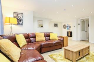 mySTAYINN Tomnahurich Guest House - 6