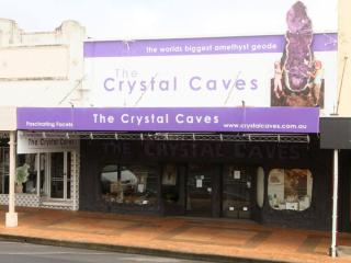 A picturesque 3 bedroom house with splendid views - 3