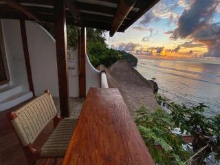 The Hidden Escapes- Unique Tiny Home on Bingin Beach with Breathtaking Ocean & Sunset Views - Uluwatu - 4