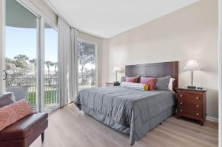 Family friendly condo in heart of Destin! Resort style pool, tennis courts minutes from beach - Destin - 9