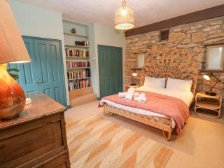 Barn Cottage - 1
