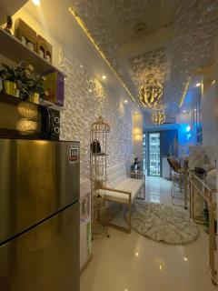 Elegant Cozy Condo, 100" Home Theater, UNLI NETFLIX 100mbps at EDSA SHAW - Manila - 7