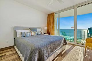 AQUA RESORT! Beachfront, 3 Bedroom Condo! 2 Bedrooms Beach Front! Sleeps 7! Free Beach Chairs by Dolce Vita Getaways PCB - 7