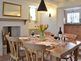 Sunny Cottage - Bulmer - 4
