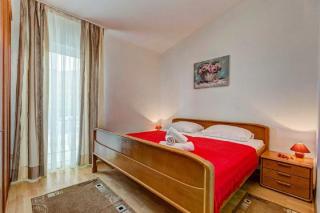 Apartment Big - Podstrana - 2