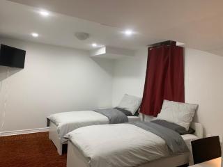 Guest House Room No 03 - Mississauga - 9