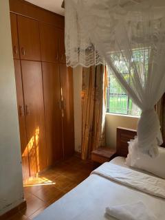 Easy Sleep Guesthouse - Kitale - 2